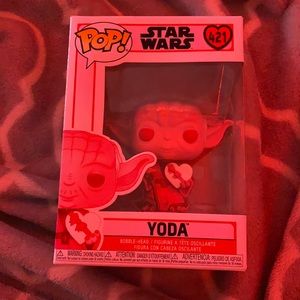 valentine addition Yoda Funko pop